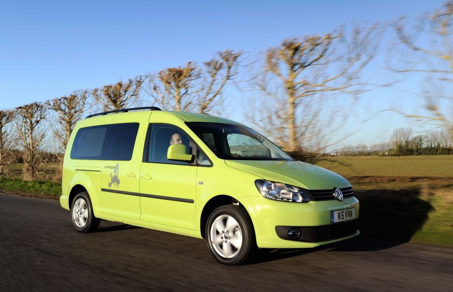  Volkswagen Caddy Camper 2.0 TDi BlueMotion 2013 года  (UK) (фото 18 из 30)